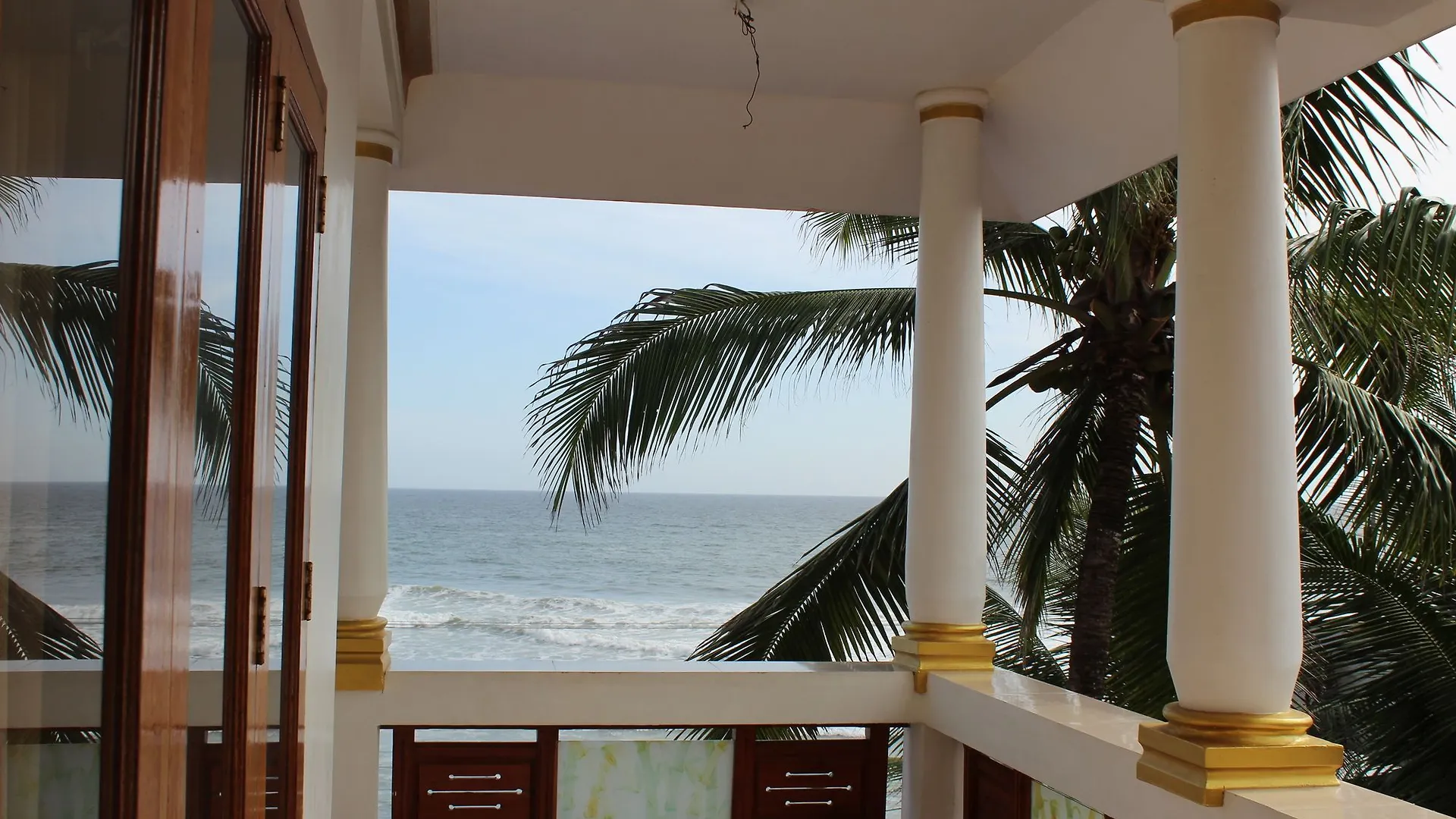Hotel Sea View Palace - The Beach Hotel, Kovalam