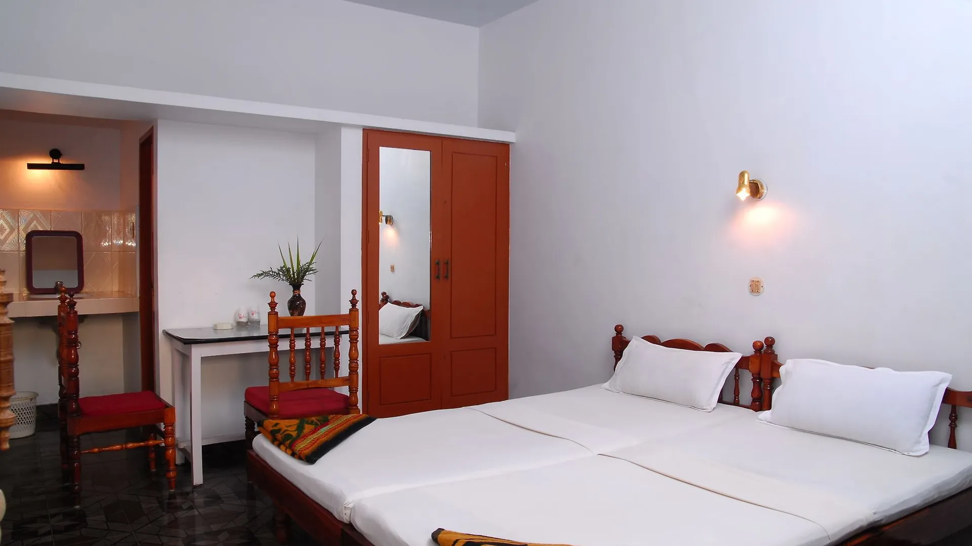 Hotel Sea View Palace - The Beach Hotel, Kovalam